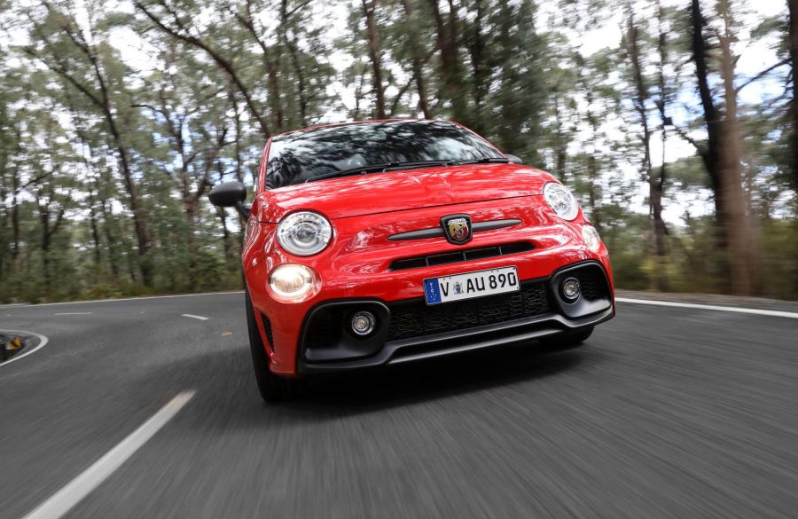  Abarth 595 Competizione (312) 2017 года  (AU) (фото 10 из 40)